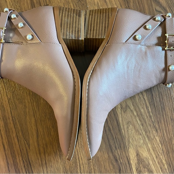 Catherine Malandrino size 7.5 booties - Picture 3 of 8
